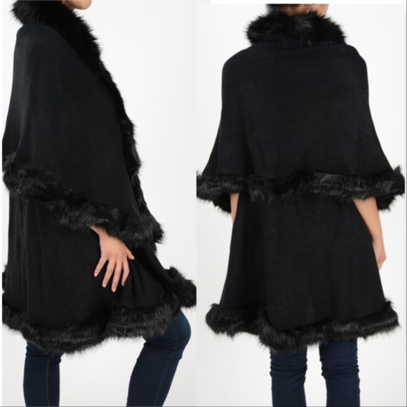 SOLD OUT "AUDREY" Classic Cape w/ FAUX FUR TRIM - Picture 3 of 4